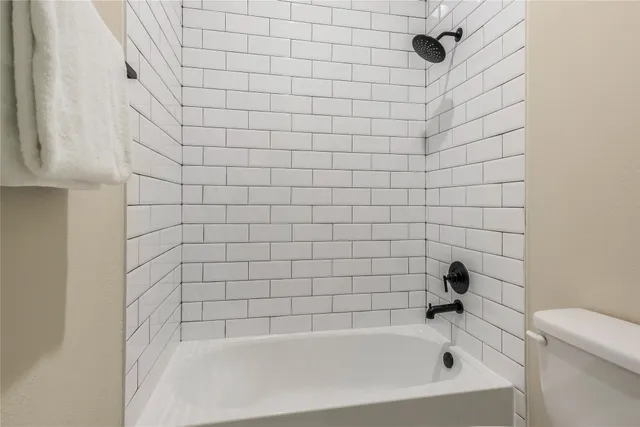 $797,600 | 1430 Bluebonnet Ridge Drive, Chappell Hill, TX 77426