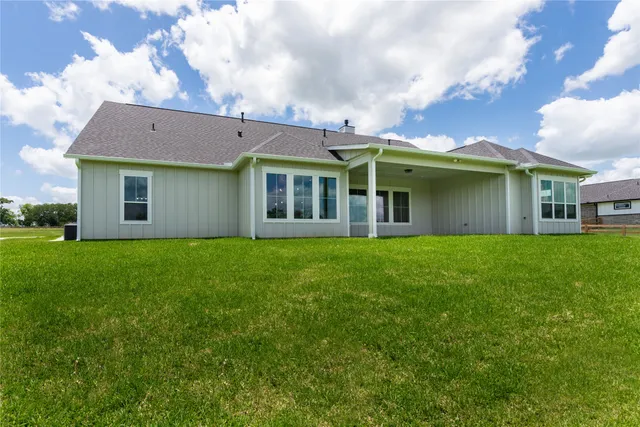 $797,600 | 1430 Bluebonnet Ridge Drive, Chappell Hill, TX 77426