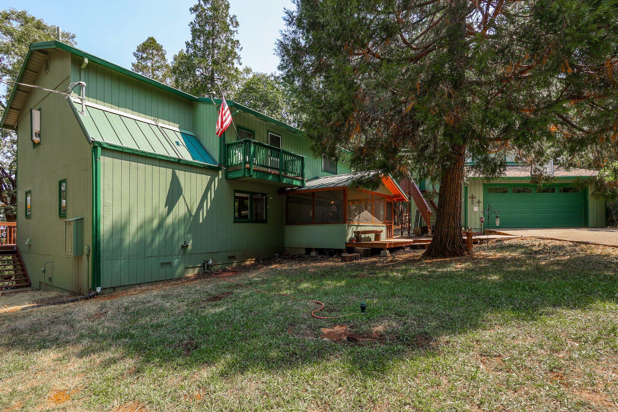 27960 Bullskin Ridge Road Oak Run, CA 96069 - Photo 3 of 62 94-web-or-mls-8Q0A6896