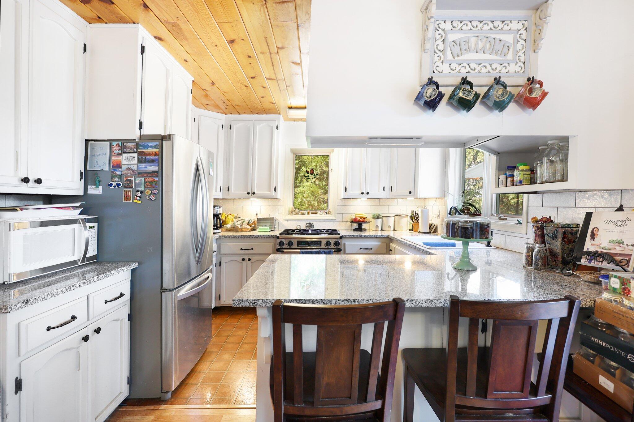 27960 Bullskin Ridge Road Oak Run, CA 96069 - Photo 10 of 62 5-web-or-mls-8Q0A6652