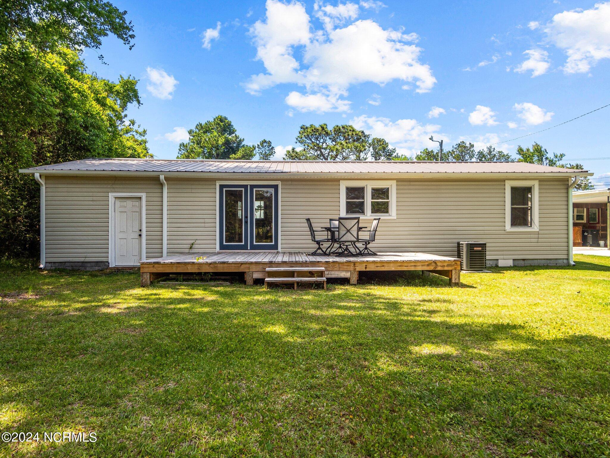 444 Highway 17 Holly Ridge, NC 28445 - Photo 39 of 43 7-web-or-mls-07
