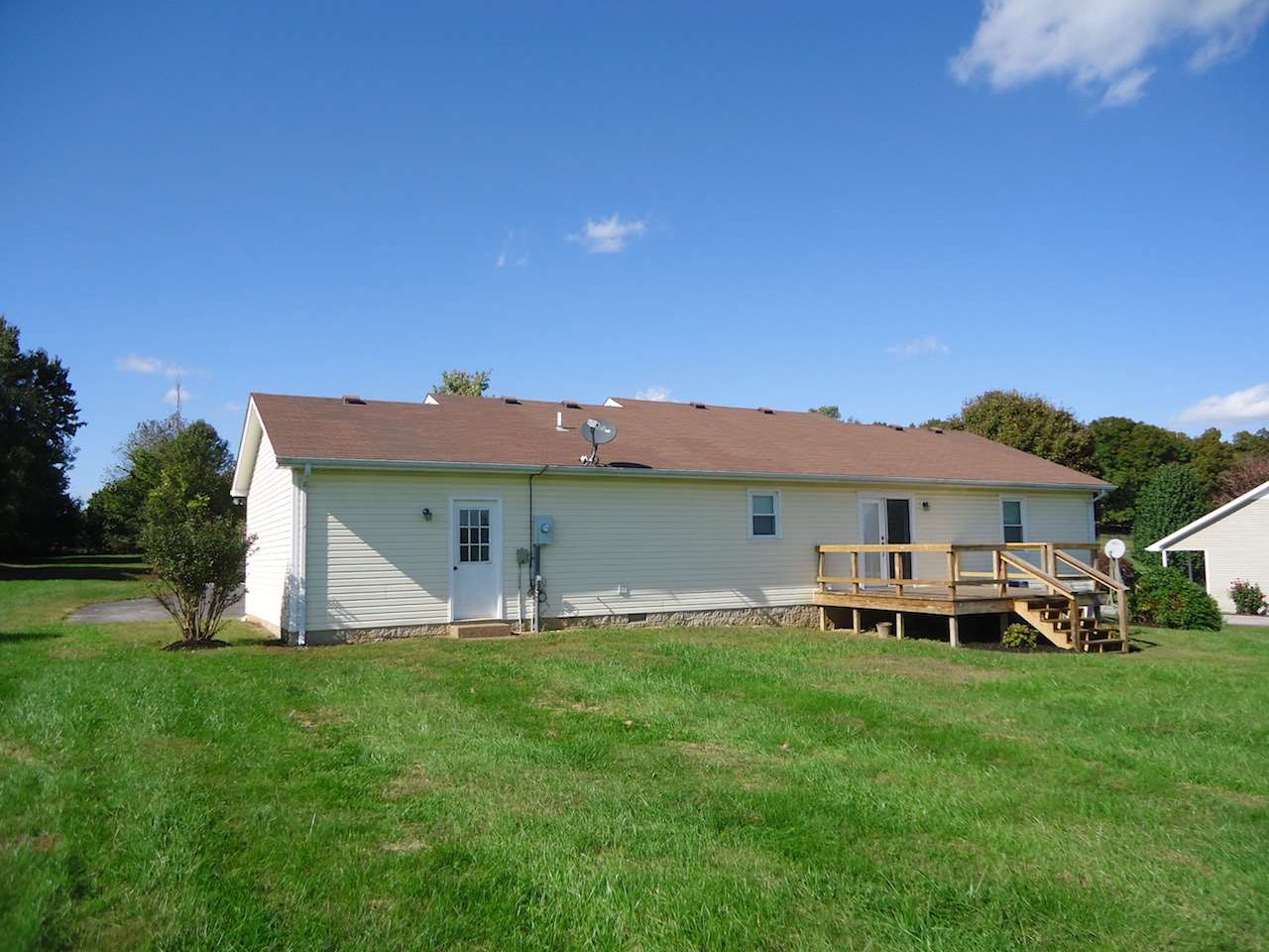 3289 Boyce Fairview Road Alvaton, KY 42122 - Photo 13 of 14 Gallery Image 13
