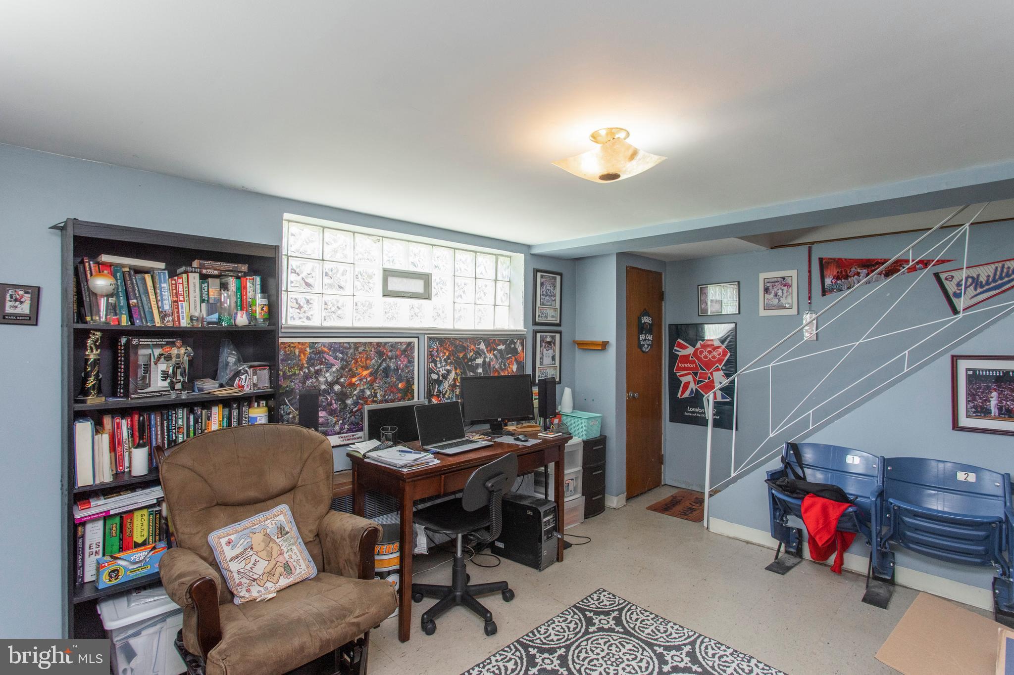 15061 London Road Philadelphia, PA 19116 - Photo 22 of 27 Family Room/Lower Level