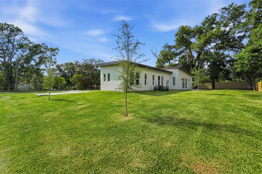 561 North Thompson Road Apopka, FL 32712 - Photo 36 of 43 Gallery Image 36