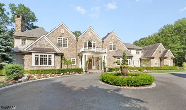 $3,745,000 | 4 Rainetree Ridge, Far Hills, NJ 07931