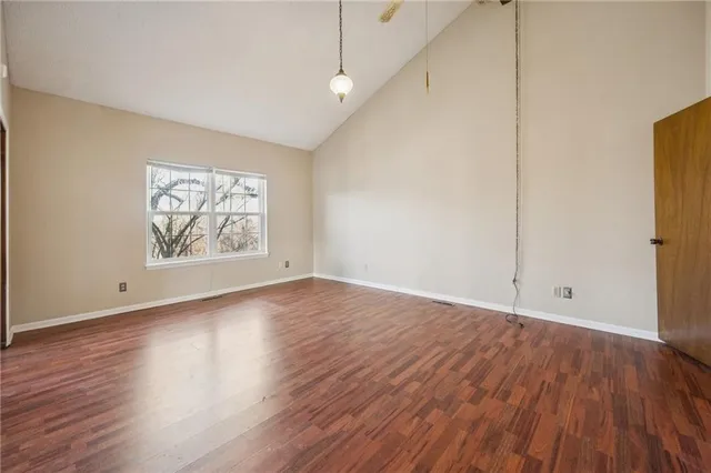 $230,000 | 7044 North Askew Avenue, Gladstone, MO 64119