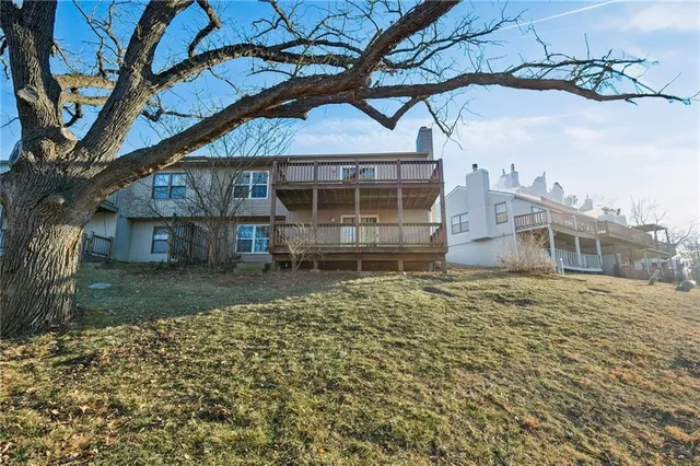 $230,000 | 7044 North Askew Avenue, Gladstone, MO 64119