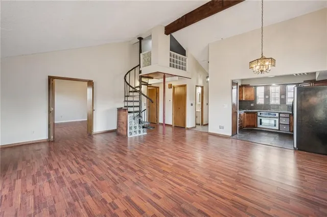 $230,000 | 7044 North Askew Avenue, Gladstone, MO 64119