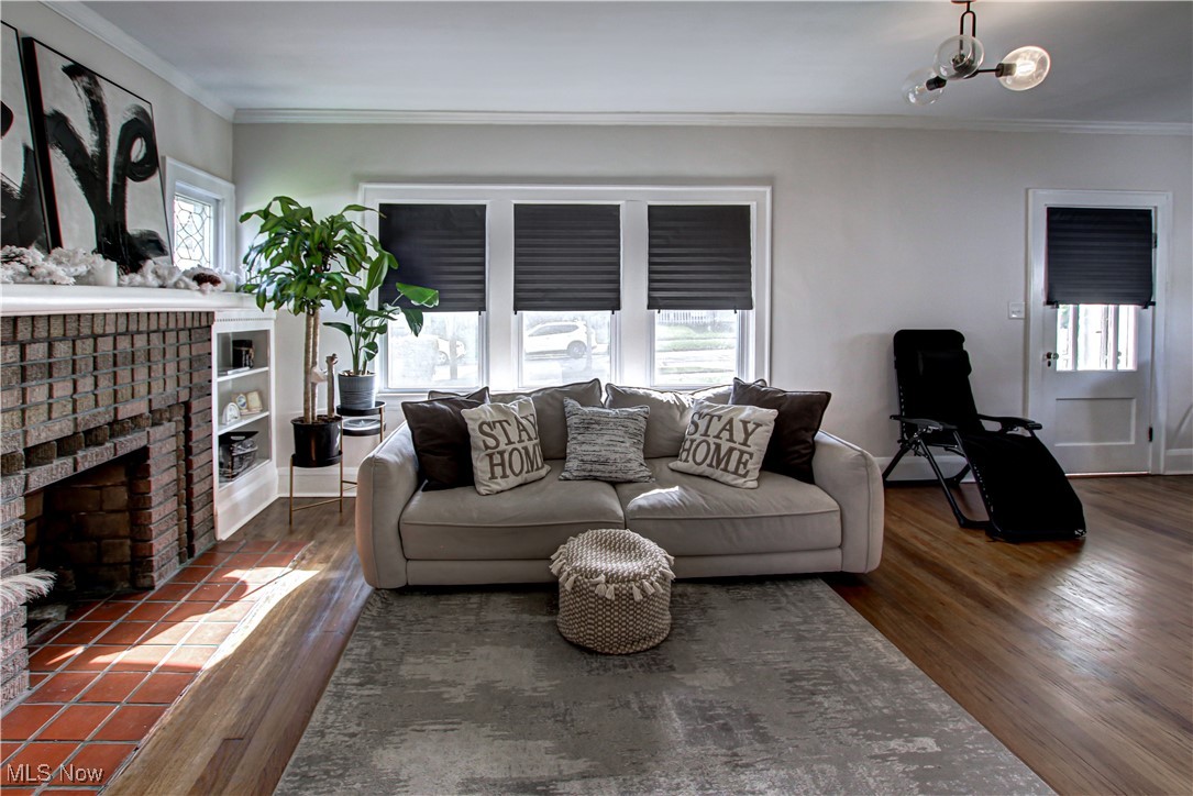 3440 Menlo Road Cleveland, OH 44120 - Photo 3 of 40 Gallery Image 3