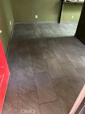 $500 | 31976-unit B Hilltop Boulevard, Running Springs, CA 92382