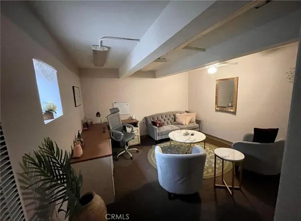 $500 | 31976-unit B Hilltop Boulevard, Running Springs, CA 92382