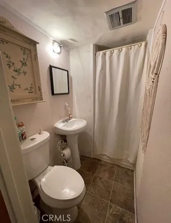 $500 | 31976-unit B Hilltop Boulevard, Running Springs, CA 92382