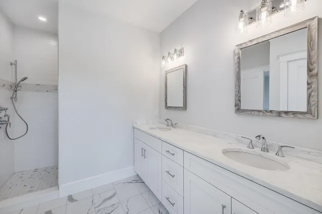 $2,095,000 | 92 Whiffletree Avenue, Brewster, MA 02631