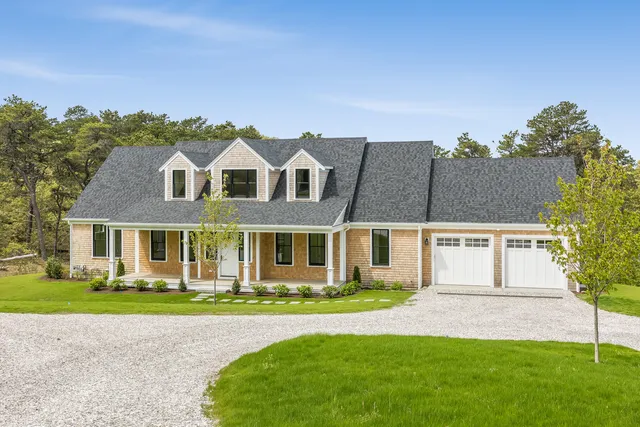 $2,095,000 | 92 Whiffletree Avenue, Brewster, MA 02631