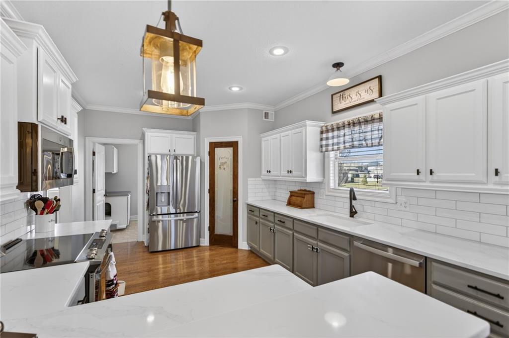 3701 North 153rd Street Basehor, KS 66007 - Photo 16 of 56