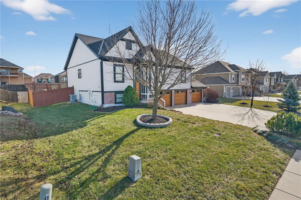 3701 North 153rd Street Basehor, KS 66007 - Photo 3 of 56