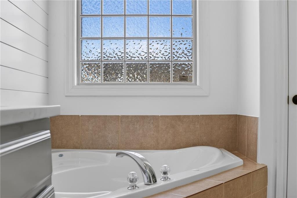 3701 North 153rd Street Basehor, KS 66007 - Photo 33 of 56