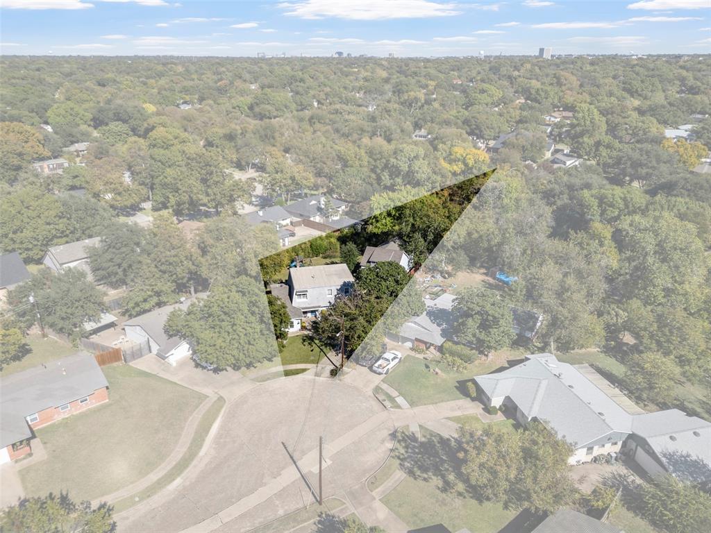 1112 Ridgeway Circle Richardson, TX 75080 - Photo 1 of 40