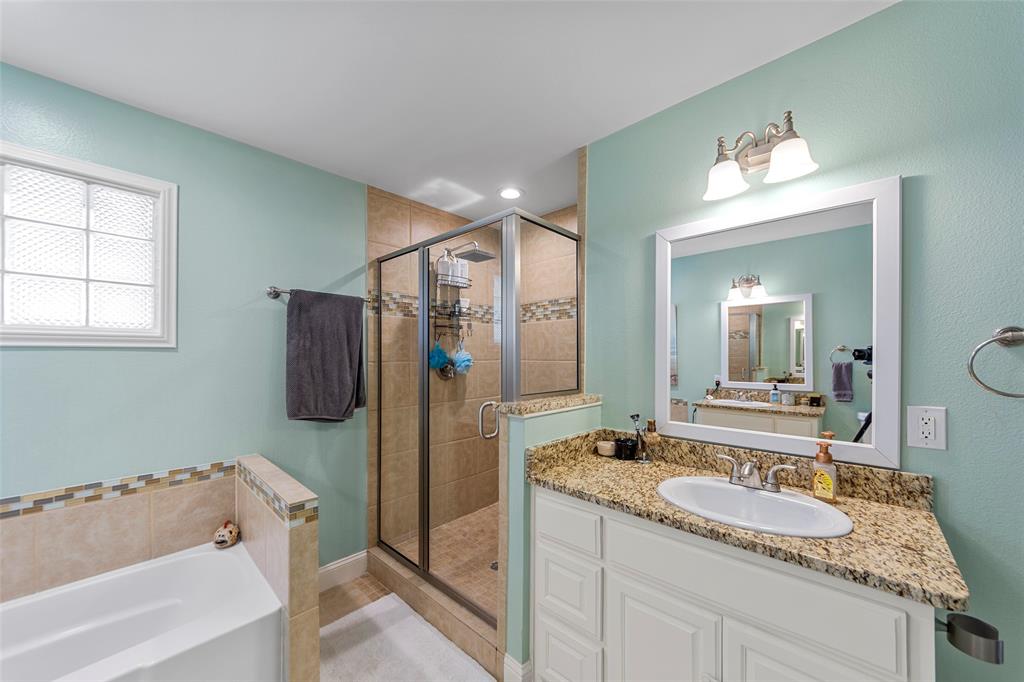 1112 Ridgeway Circle Richardson, TX 75080 - Photo 23 of 40