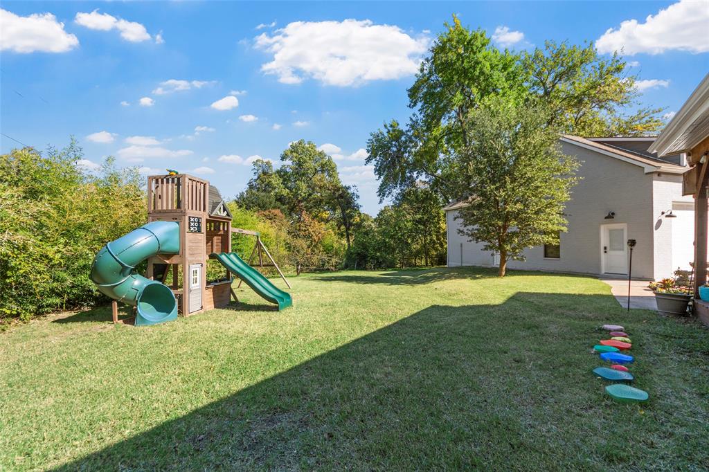 1112 Ridgeway Circle Richardson, TX 75080 - Photo 37 of 40
