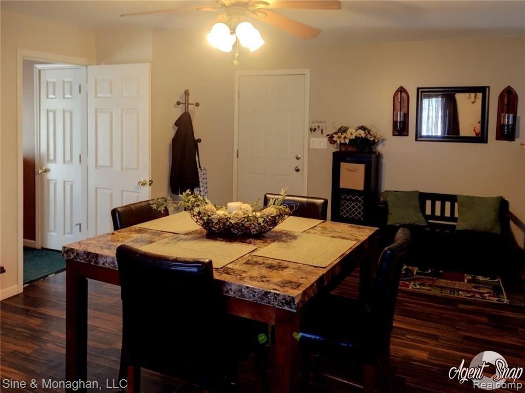 1884 Range Road Port Huron, MI 48060 - Photo 8 of 21 Image-25.jpg