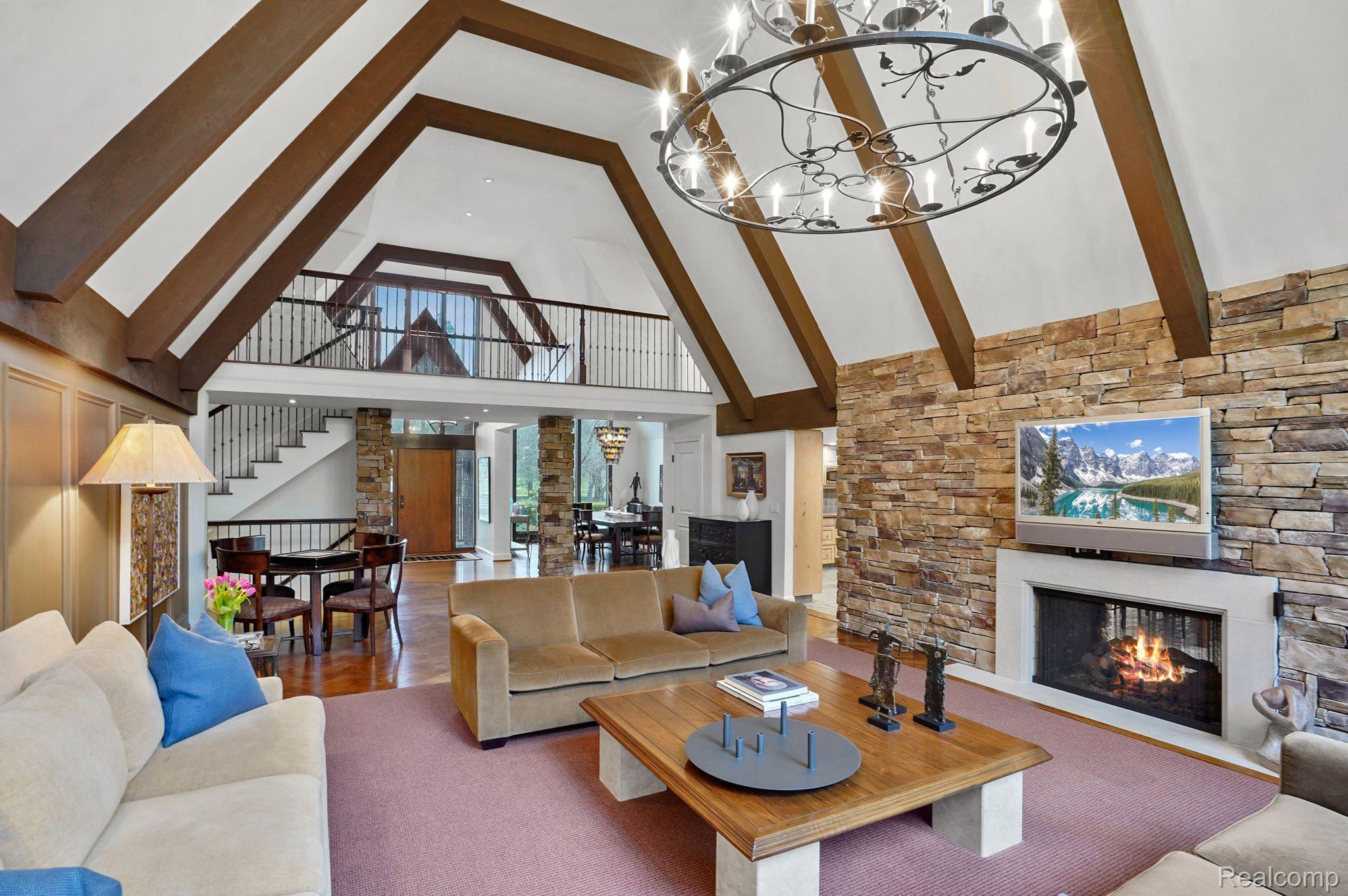 26025 Woodlore Road Franklin, MI 48025 - Photo 5 of 49 Gallery Image 5