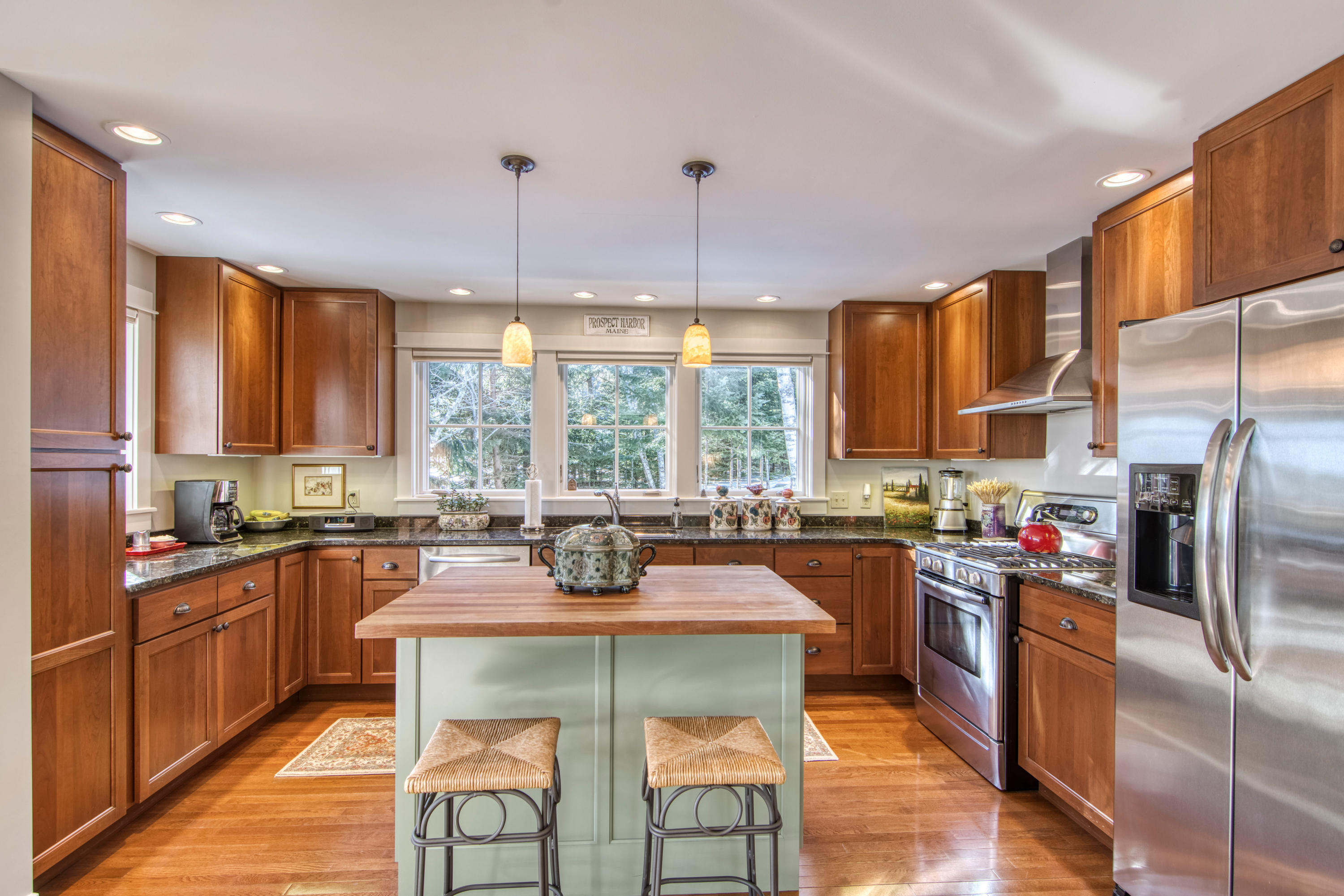 165 Lighthouse Point Road Prospect Harbor, ME 04669 - Photo 13 of 34 14