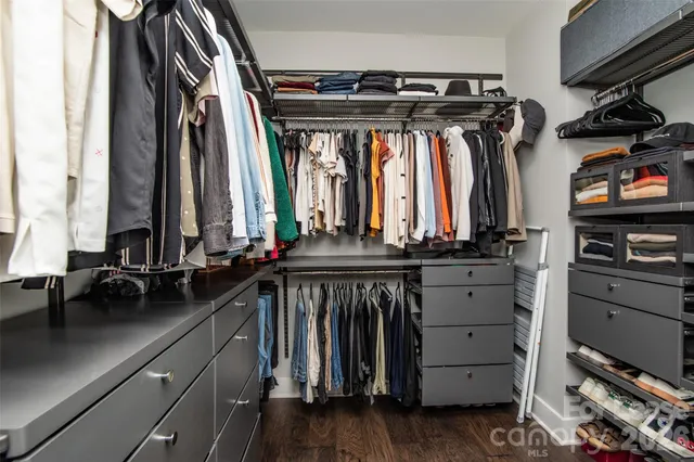 $3,295 | 1134 East 36th Street, Charlotte, NC 28205