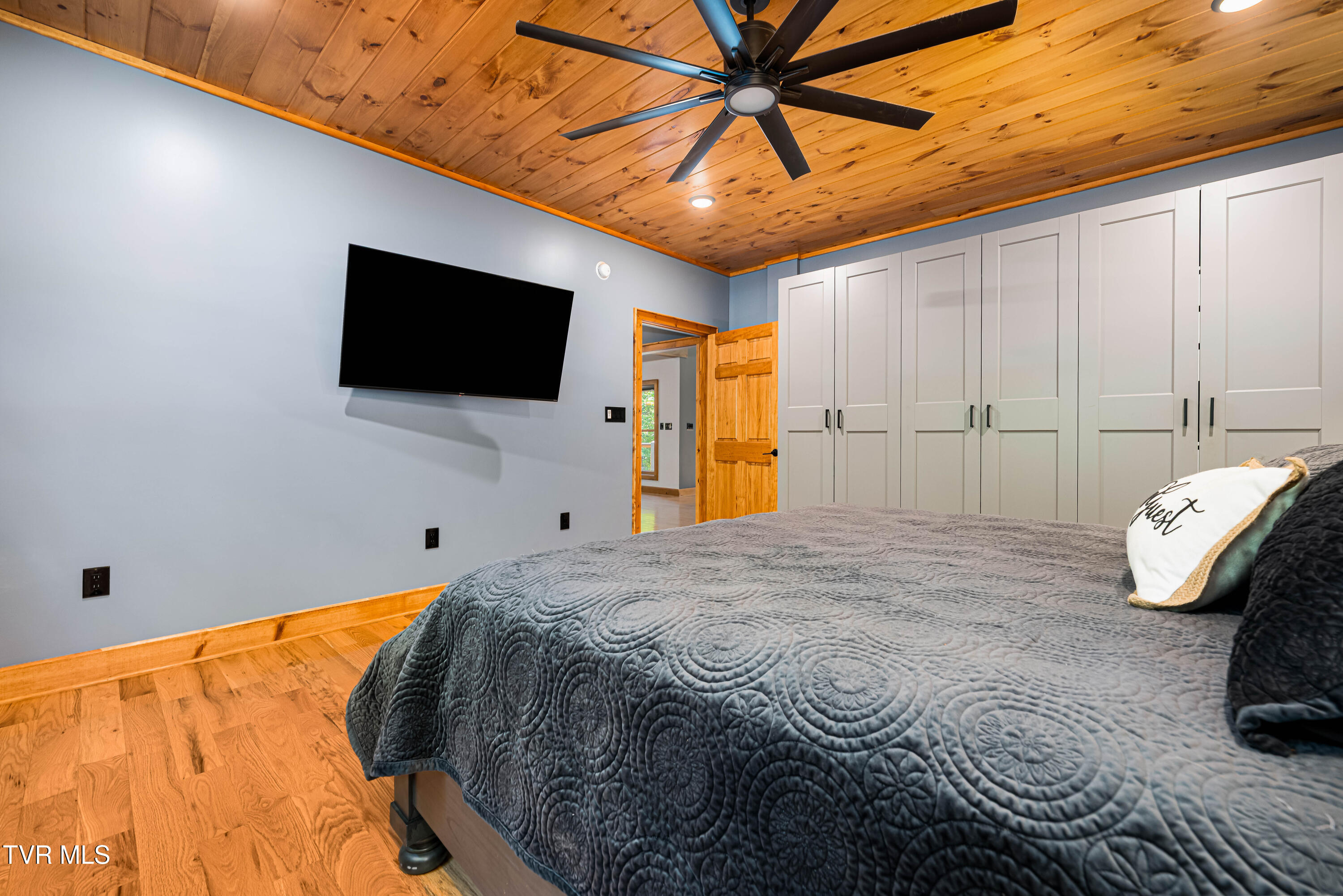 191 Bear Ridge Drive Butler, TN 37640 - Photo 19 of 80 191 Bear Ridge Dr (59 of 80)
