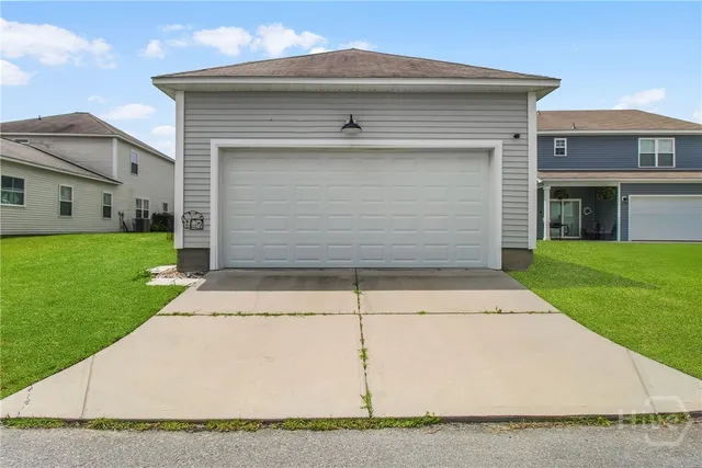 $315,000 | 11 Dogwood Circle, Port Wentworth, GA 31407