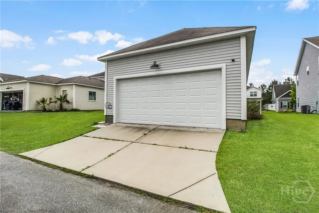 $315,000 | 11 Dogwood Circle, Port Wentworth, GA 31407