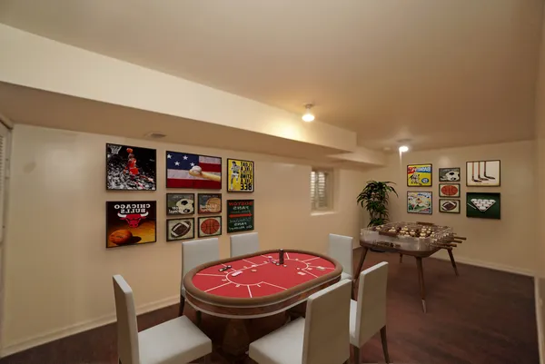 $3,000 | 737 Elder Lane, Deerfield, IL 60015