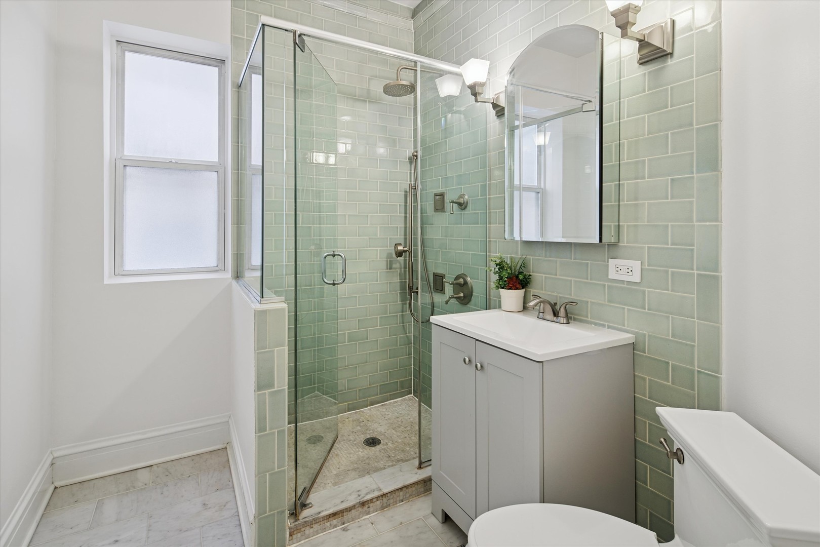 2617 West Leland Avenue, Unit 1 Chicago, IL 60625 - Photo 12 of 16