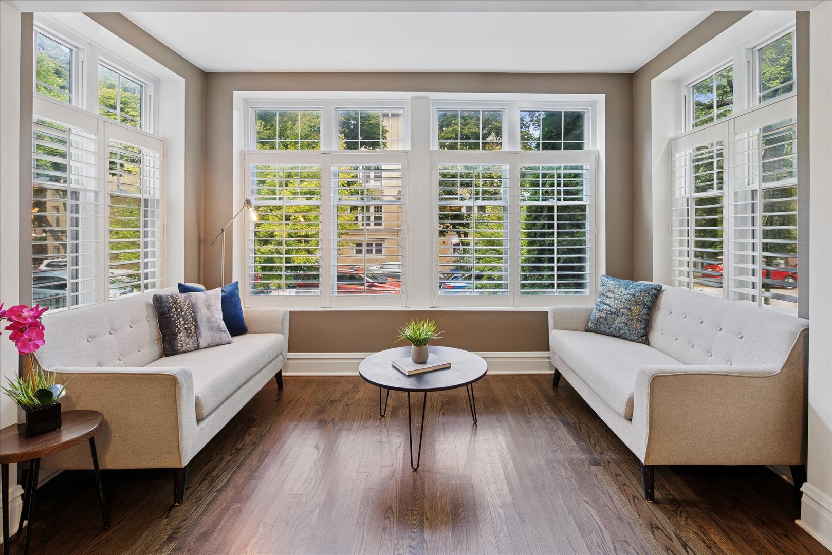 2617 West Leland Avenue, Unit 1 Chicago, IL 60625 - Photo 4 of 16