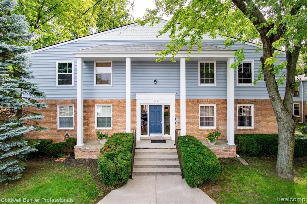 525 East University Drive, Unit 1002 Rochester, MI 48307 - Photo 1 of 12