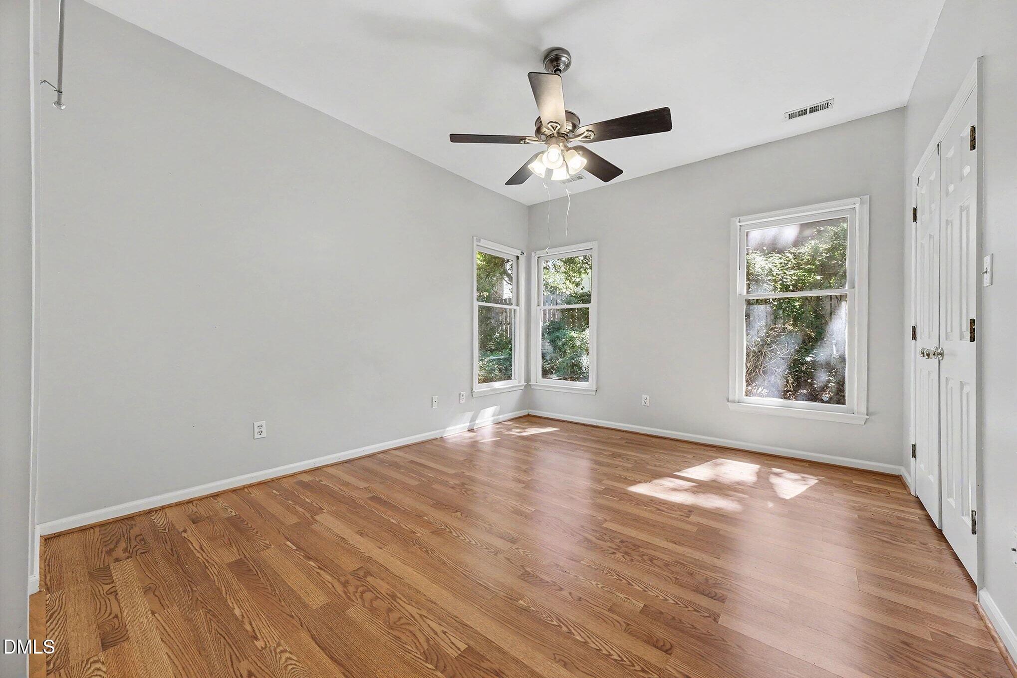 12104 Queensbridge Court Raleigh, NC 27613 - Photo 13 of 22 011_file_9710