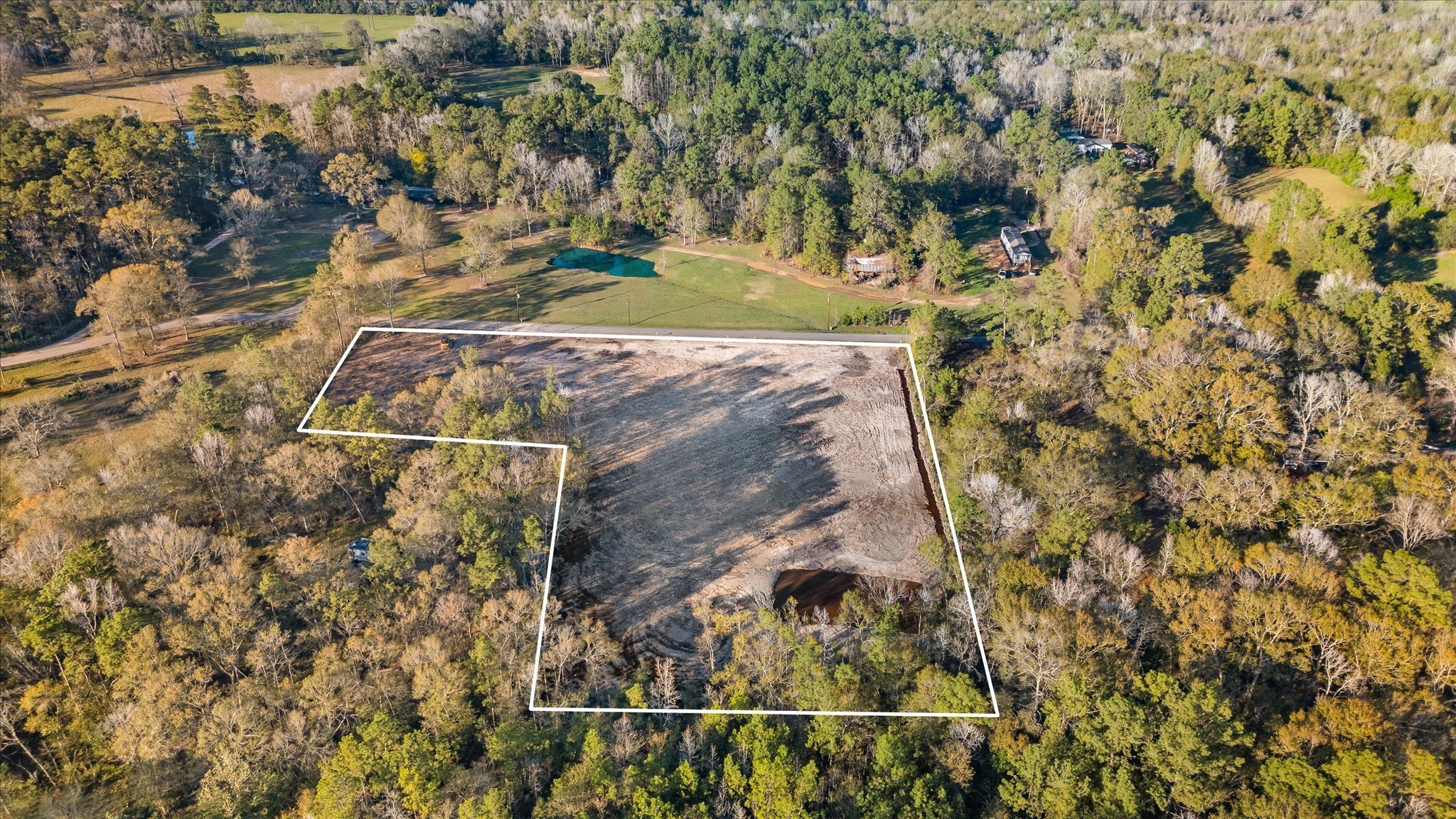 628 County Road 377 Cleveland, TX 77327 - Photo 8 of 10