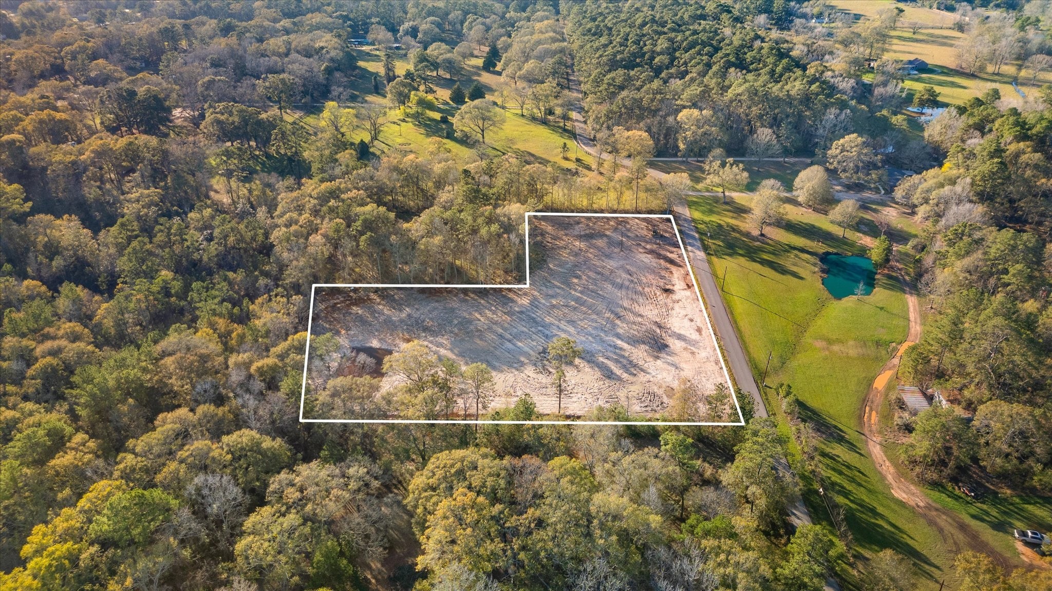 628 County Road 377 Cleveland, TX 77327 - Photo 9 of 10