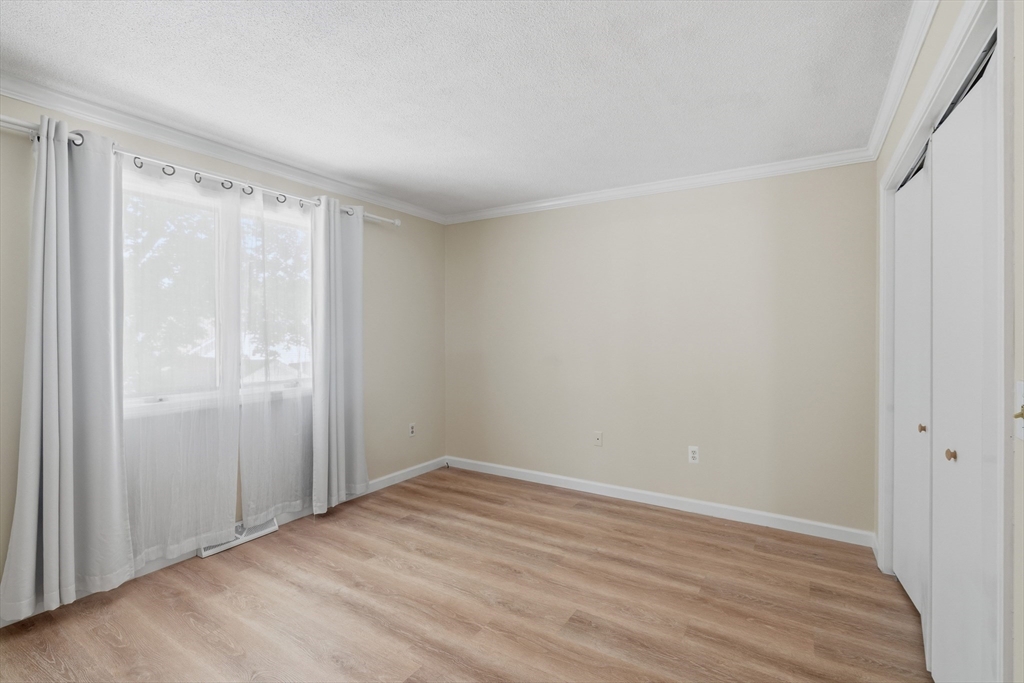 290 Tremont Street Springfield, MA 01104 - Photo 14 of 28