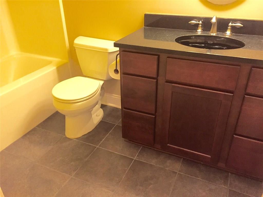 6104 Hickory Road Indianapolis, IN 46259 - Photo 19 of 24