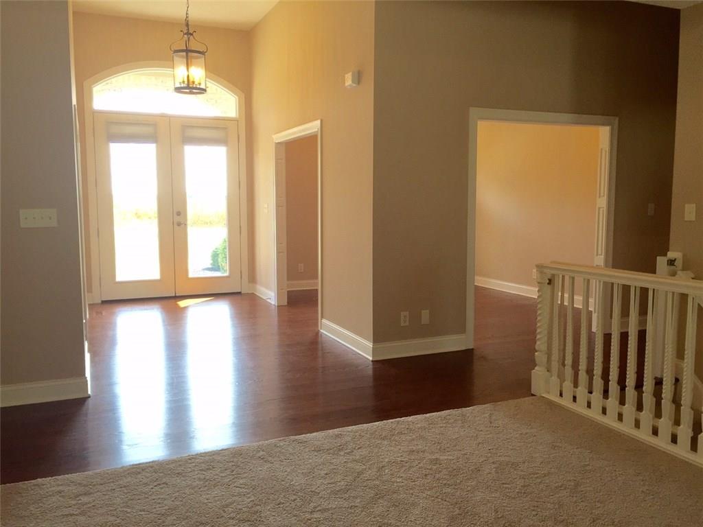 6104 Hickory Road Indianapolis, IN 46259 - Photo 4 of 24