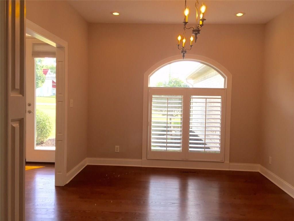 6104 Hickory Road Indianapolis, IN 46259 - Photo 7 of 24