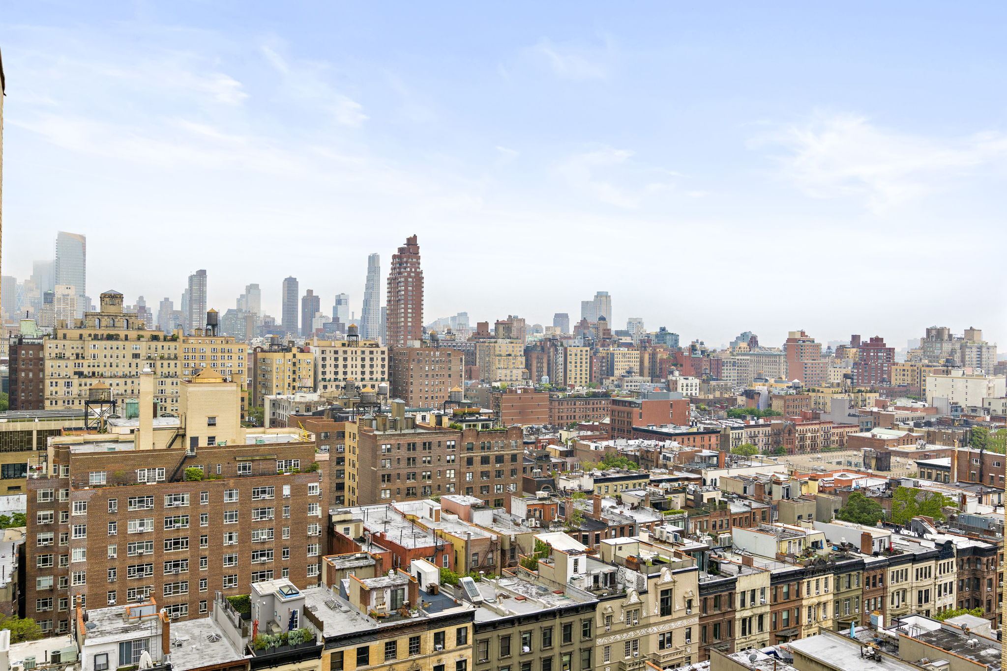 10 West 86th Street, Unit PH15A Manhattan, NY 10024 - Photo 12 of 34 a view of a city with tall buildings
