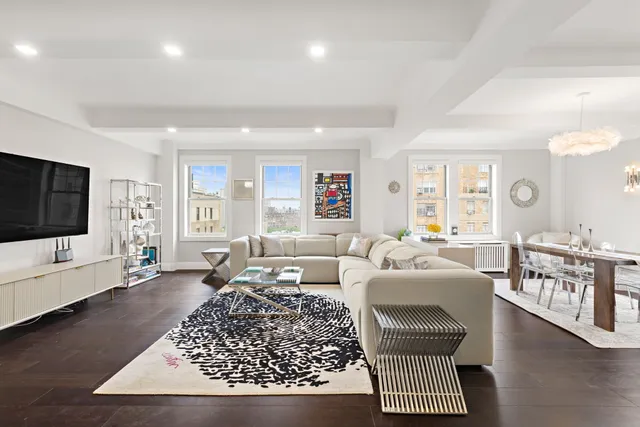 $3,500,000 | 10 West 86th Street, Unit PH15A | Upper West Side