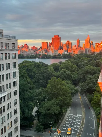 $3,500,000 | 10 West 86th Street, Unit PH15A | Upper West Side