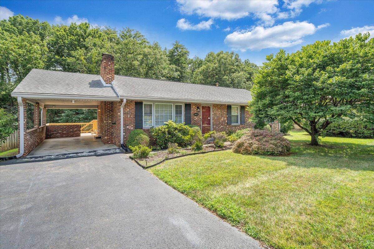 5032 Bruceton Road Southwest Roanoke, VA 24018 - Photo 1 of 44 Welcome to Bruceton Rd