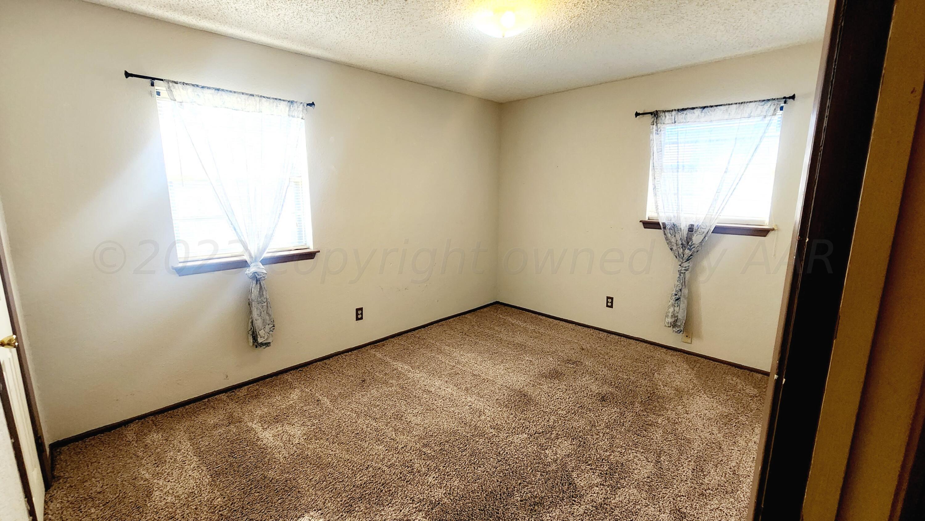 5135 McCarty Boulevard Amarillo, TX 79110 - Photo 16 of 21 BEDROOM 3