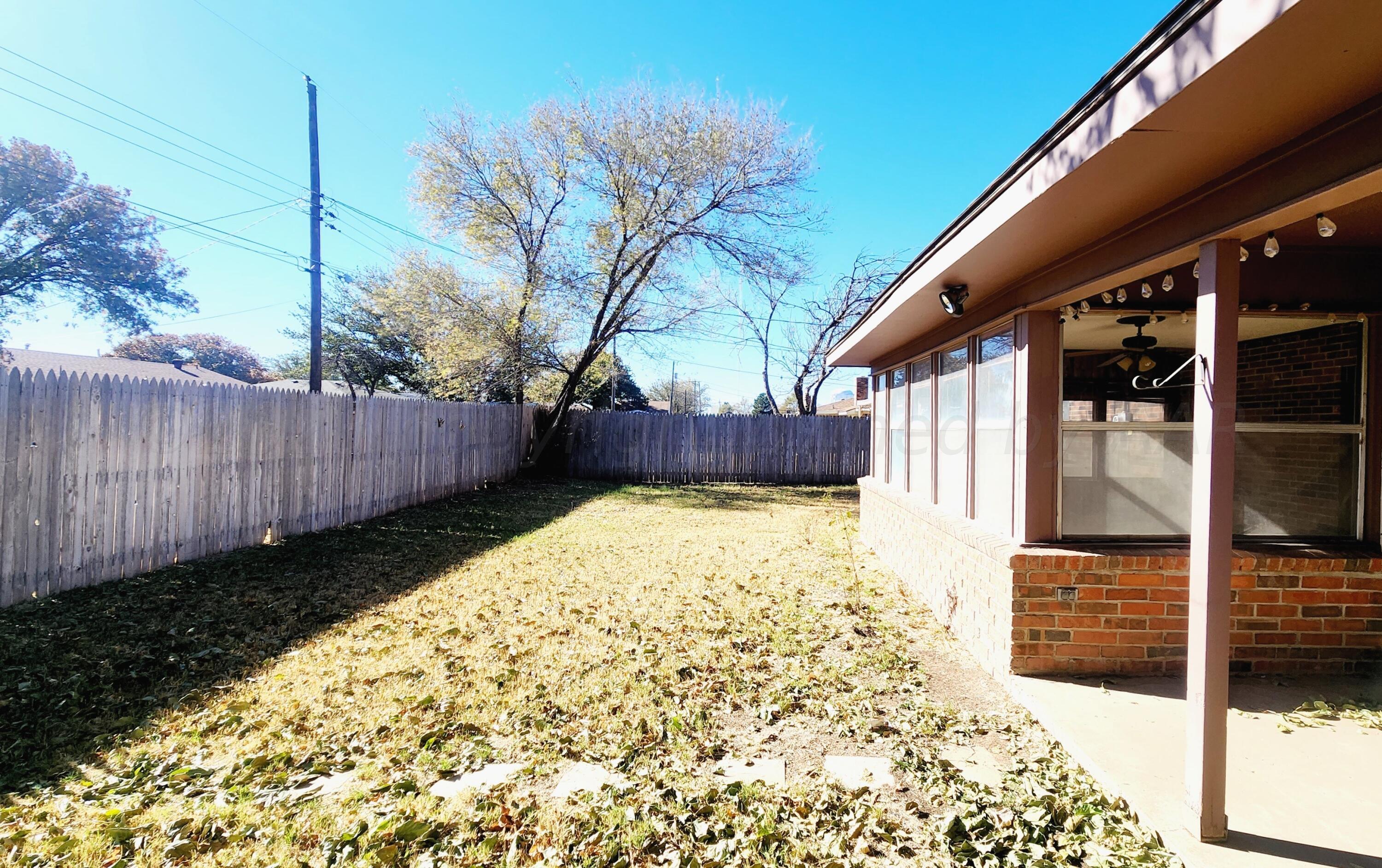 5135 McCarty Boulevard Amarillo, TX 79110 - Photo 20 of 21 BACKYARD