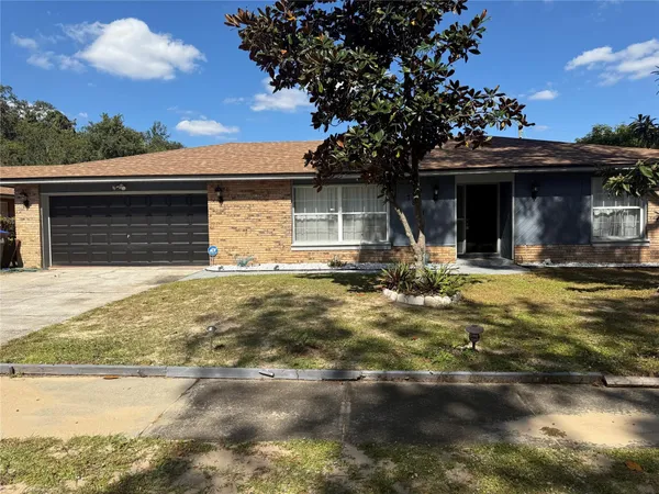 $369,990 | 7821 Shellbark Drive, Orlando, FL 32818