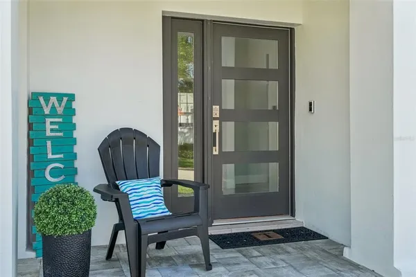 $1,950,000 | 750 Sand Pine Drive Northeast, St. Petersburg, FL 33703